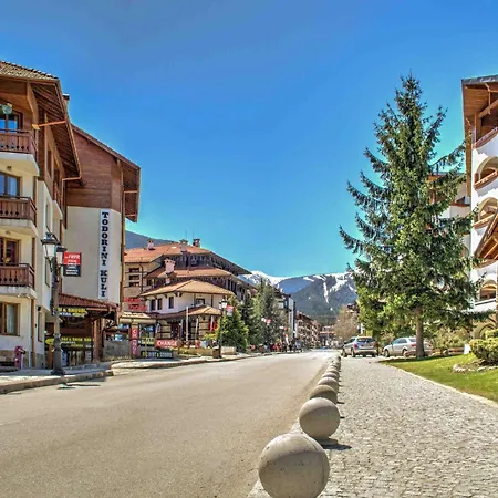 Gondola Flat Number 2 דירה *