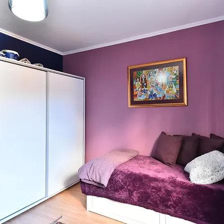 Gondola Flat Number 2 בנסקו